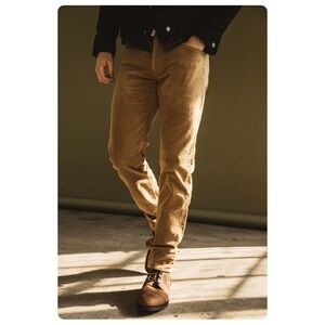 ★ Frye Men’s Corduroy Pants - Tan ★